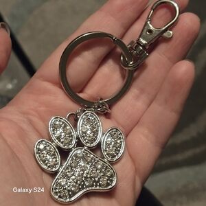 Dog paw keychain